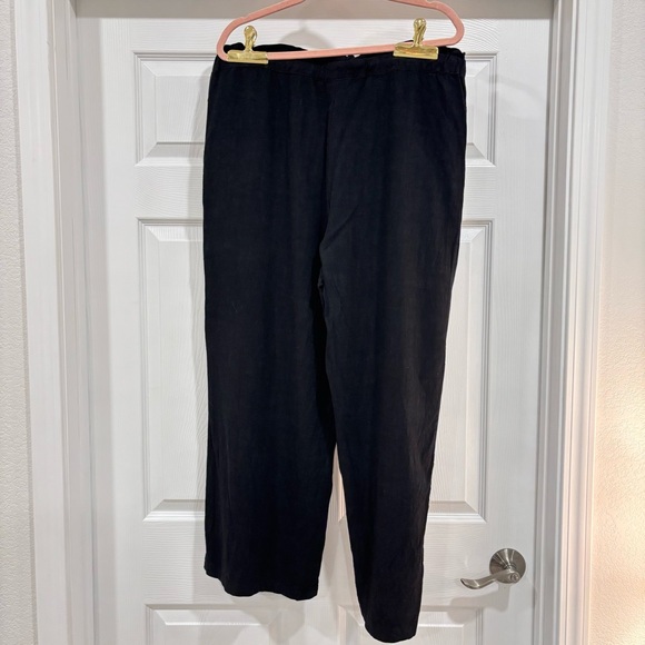Women's Black Linen Blend Wide Leg Drawstring Pants - Picture 2 of 4